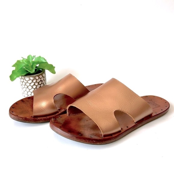 Beek Blackbird Bronze Gold Metallic Leather Slide Sandals Size 5 - Picture 3 of 13